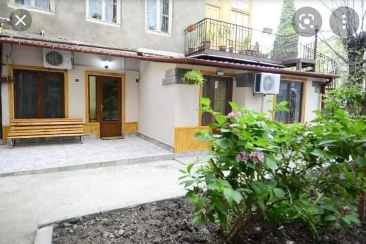 Михаил 1 Tiflis Exterior foto